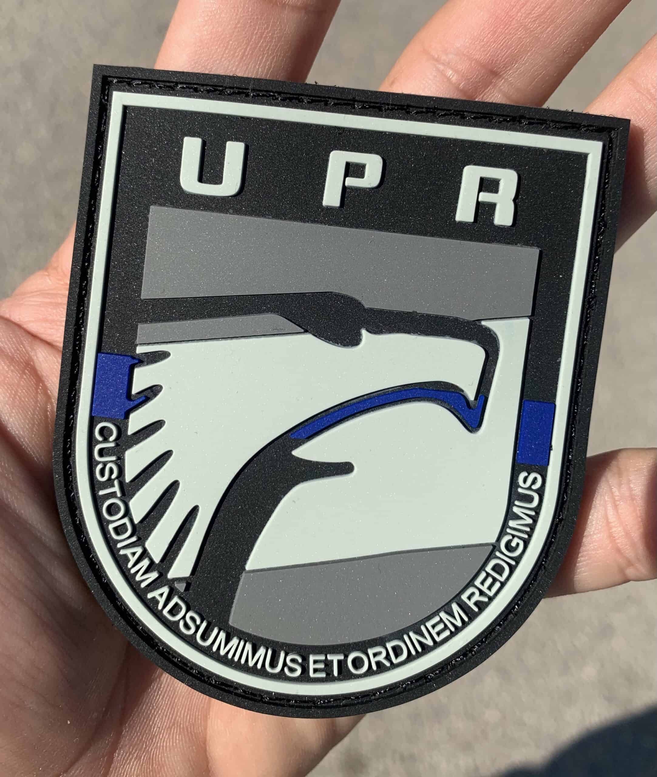 Parche UPR "la delgada línea azul"